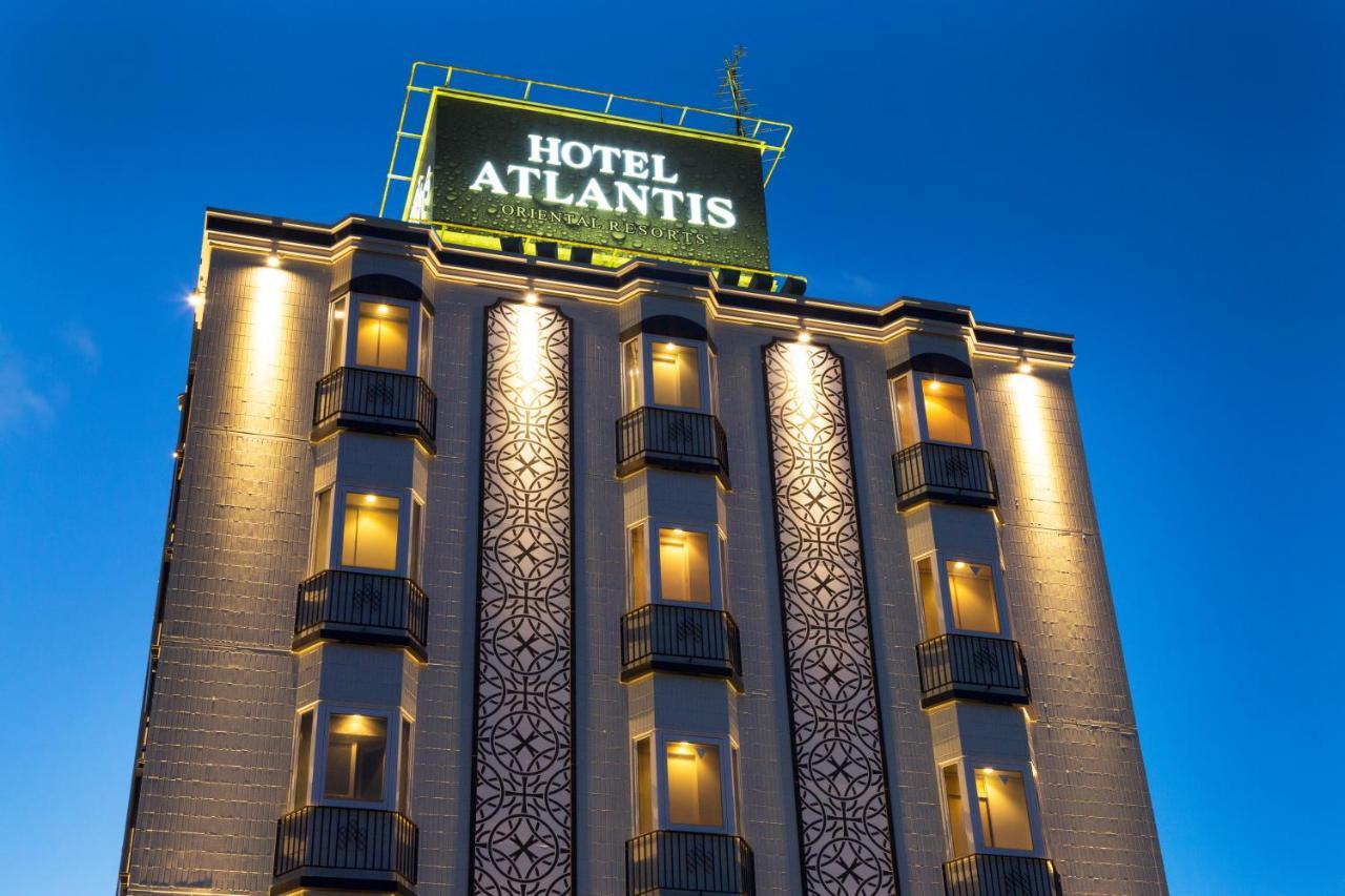 Hotel Atlantis Toyonaka (Adults Only) Exteriör bild